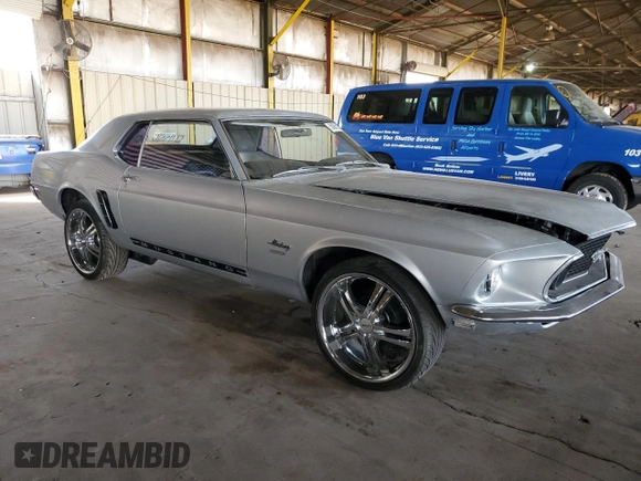 1969 Ford Mustang с VIN 9F01M120206, выставлен на аукционе Copart как лот 50981235 с пробегом 34 128 миль миль и Чистый • Clean title. История ставок и продаж доступна на DreamBid. Изображение 4.