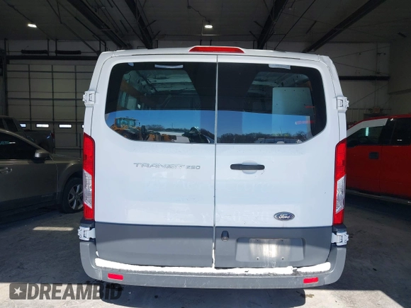2017 Ford Transit with VIN 1FTYR1YM1HKA91592, listed as a IAAI auction lot 41588259 with 188,356 mi miles and . Bid and sale history available at DreamBid. Image 16.