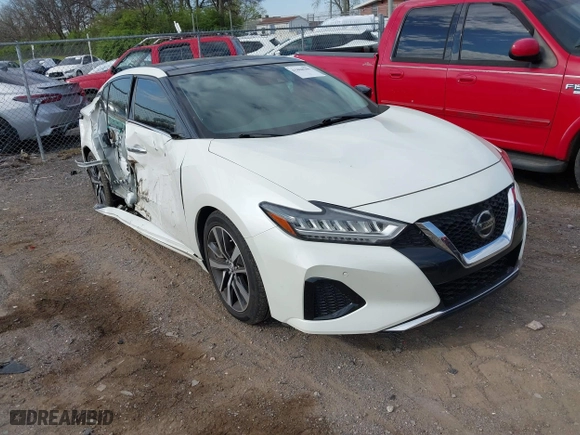 2020 Nissan Maxima SL with VIN 1N4AA6DV4LC379314, listed as a IAAI auction lot 41868509 with 18,107 mi miles. Bid and sale history available at carsss.com. Image 1.