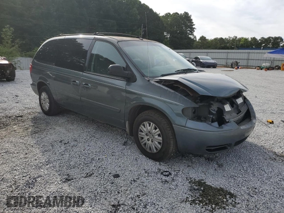 2006 Chrysler Town & Country LWB LX with VIN 2A4GP44R96R888850, listed as a Copart auction lot 79219044 with 323,180 mi miles and Non Repairable. Bid and sale history available at carsss.com. Image 4.