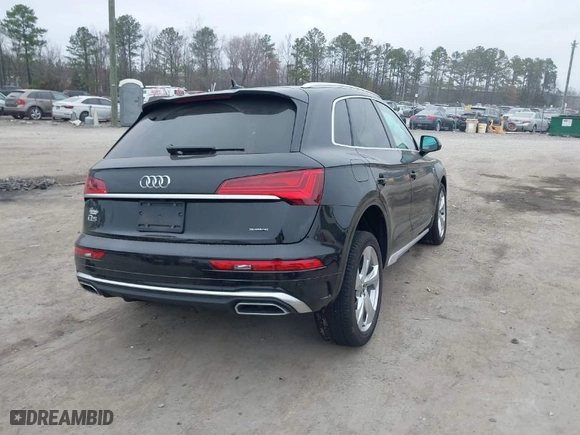2023 Audi Q5 S line Premium Plus with VIN WA1EAAFY1P2077085, listed as a IAAI auction lot 41802510 with 25,157 mi miles. Bid and sale history available at carsss.com. Image 4.