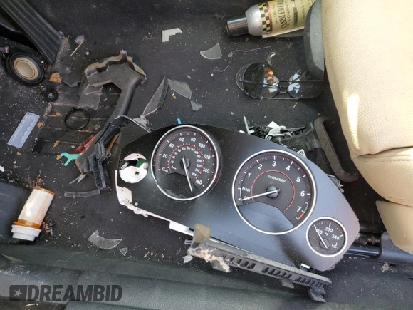 2018 BMW 4 Series 430i with VIN WBA4J1C59JBA30115, listed as a Copart auction lot 41644655 with Not Provided miles and Salvage Title. Bid and sale history available at DreamBid. Image 9.