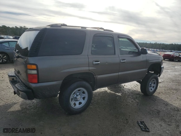 2002 GMC Yukon SLT with VIN 1GKEC13Z02R195842, listed as a Copart auction lot 86726704 with 0 mi miles and Salvage Title. Bid and sale history available at carsss.com. Image 3.