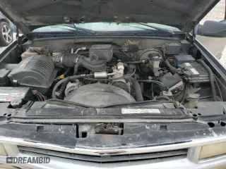 1999 Chevrolet Tahoe with VIN 1GNEC13R6XR150124, listed as a Copart auction lot 70630524 with 238,990 mi miles and Salvage Title. Bid and sale history available at carsss.com. Image 12.