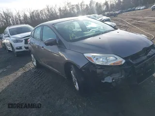 2013 Ford Focus SE with VIN 1FADP3K28DL112777, listed as a IAAI auction lot 41386940 with 107,893 mi miles. Bid and sale history available at carsss.com. Image 1.