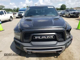 2015 Ram 1500 Rebel z VIN 1C6RR7YT4FS751370, wystawiony jako Copart lot #61675064 z przebiegiem 90 245 mil mil oraz Szkoda całkowita • Salvage title. Historia ofert i sprzedaży dostępna na DreamBid. Obrazek 5.