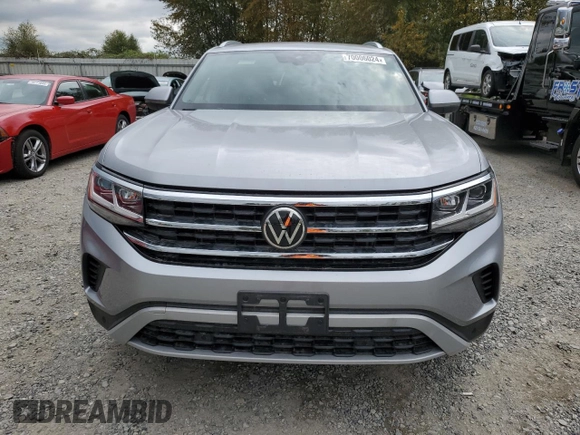 2022 Volkswagen Atlas SEL with VIN 1V2BE2CA3NC203446, listed as a Copart auction lot 70006024 with 28,356 mi miles and Salvage title. Bid and sale history available at DreamBid. Image 5.