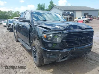 2020 Ram 1500 Big Horn with VIN 1C6SRFFT3LN103124, listed as a IAAI auction lot 42452220 with 122,285 mi miles and . Bid and sale history available at DreamBid. Image 1.