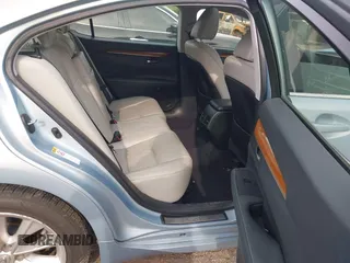 2013 Lexus ES 300h with VIN JTHBW1GG1D2008391, listed as a IAAI auction lot 42145055 with 127,722 mi miles and . Bid and sale history available at DreamBid. Image 8.