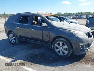 2016 Chevrolet Traverse LT with VIN 1GNKRGKD3GJ148288, listed as a IAAI auction lot 40437677 with Not Provided miles. Bid and sale history available at carsss.com. Image 12.