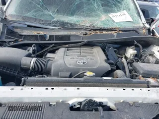 2016 Toyota Tundra 4WD Truck SR with VIN 5TFUW5F13GX569472, listed as a IAAI auction lot 41174168 with 181,703 mi miles. Bid and sale history available at carsss.com. Image 10.