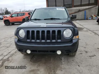 2014 Jeep Patriot Sport with VIN 1C4NJRBB6ED520841, listed as a Copart auction lot 48103545 with 136,012 mi miles and Salvage Title. Bid and sale history available at DreamBid. Image 5.