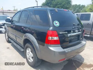 2008 Kia Sorento EX z VIN KNDJD736485797126, wystawiony jako IAAI lot #42253311 z przebiegiem 226 018 mil mil oraz . Historia ofert i sprzedaży dostępna na DreamBid. Obrazek 3.