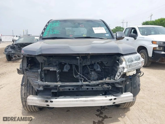 2019 Toyota Land Cruiser with VIN JTMCY7AJ5K4079361, listed as a IAAI auction lot 41911956 with 74,716 mi miles. Bid and sale history available at carsss.com. Image 13.