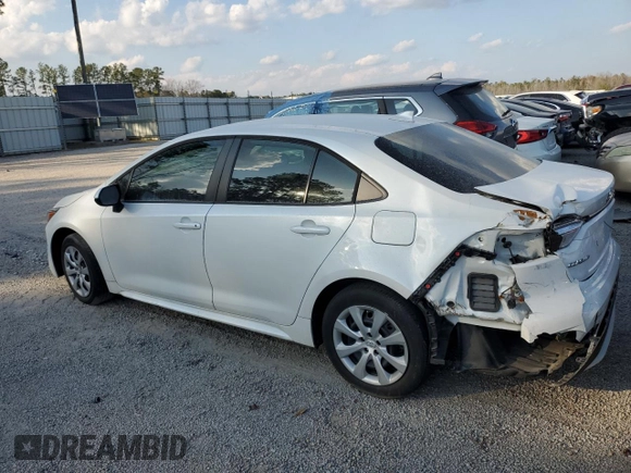 2022 Toyota Corolla LE with VIN 5YFEPMAE6NP295654, listed as a Copart auction lot 43652165 with 43,091 mi miles and Salvage Title. Bid and sale history available at carsss.com. Image 2.