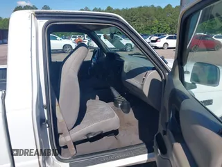 1999 Ford Ranger XL with VIN 1FTYR10C8XUB79786, listed as a IAAI auction lot 42187303 with 282,377 mi miles and . Bid and sale history available at DreamBid. Image 5.