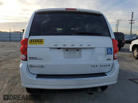 2018 Dodge Grand Caravan SE with VIN 2C7WDGBG9JR243222, listed as a Copart auction lot 49268675 with 240,456 mi miles and Clean Title. Bid and sale history available at DreamBid. Image 6.
