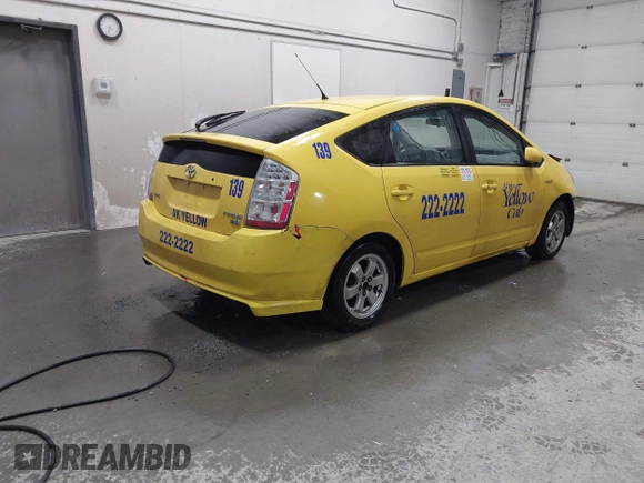 2008 Toyota Prius with VIN JTDKB20U083406842, listed as a IAAI auction lot 41751175 with 497,951 mi miles. Bid and sale history available at carsss.com. Image 4.