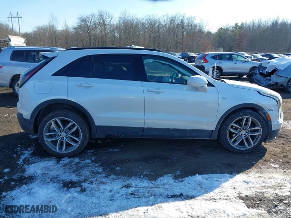 2019 Cadillac XT4 FWD Sport with VIN 1GYFZER49KF142425, listed as a IAAI auction lot 41416223 with 51,490 mi miles. Bid and sale history available at carsss.com. Image 13.