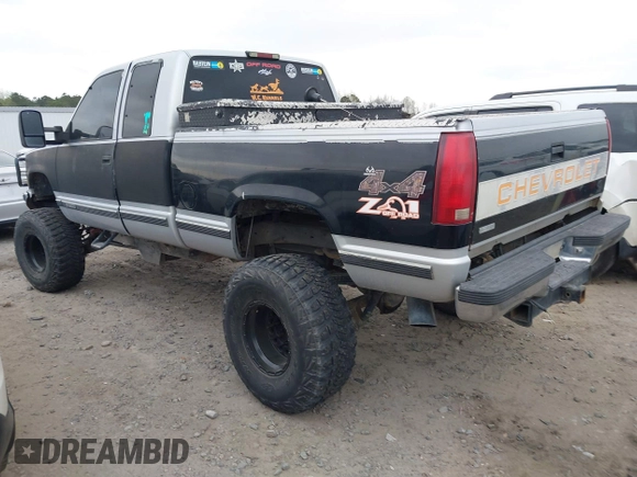 1997 Chevrolet Silverado 1500 with VIN 1GCEK19R0VE270671, listed as a IAAI auction lot 41848768 with 211,030 mi miles and . Bid and sale history available at DreamBid. Image 3.