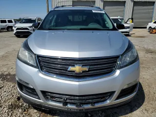 2016 Chevrolet Traverse LS with VIN 1GNKRFKD0GJ347373, listed as a Copart auction lot 52683085 with 68,016 mi miles and Salvage Title. Bid and sale history available at carsss.com. Image 5.