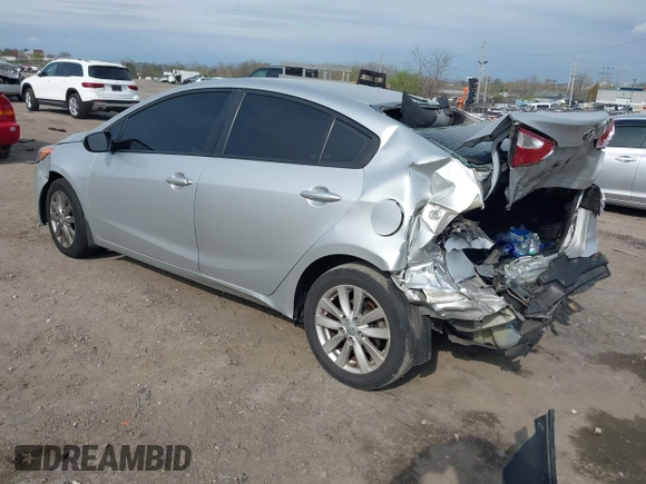 2014 Kia Forte LX with VIN KNAFX4A61E5081257, listed as a IAAI auction lot 42011042 with Not Provided miles and . Bid and sale history available at carsss.com. Image 3.