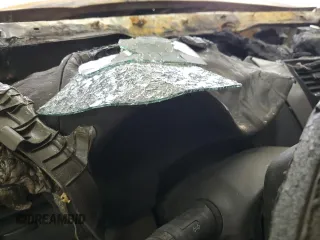 2012 Hyundai Accent GLS z VIN KMHCU4AE0CU225272, wystawiony jako Copart lot #49724155 z przebiegiem Nie podano mil oraz Szkoda całkowita • Salvage title. Historia ofert i sprzedaży dostępna na DreamBid. Obrazek 9.