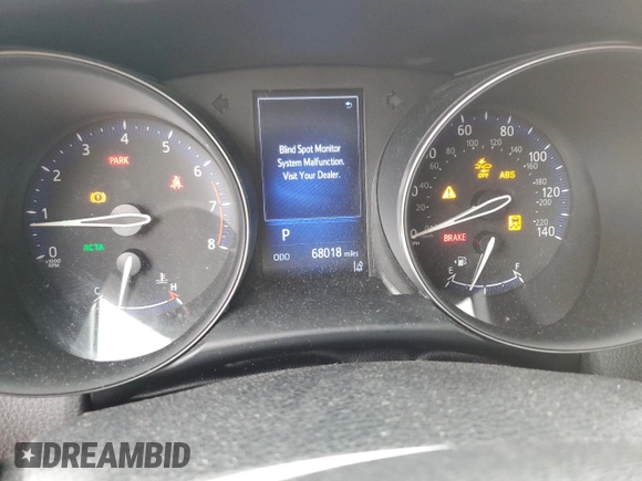 2018 Toyota C-HR XLE with VIN NMTKHMBX4JR014287, listed as a Copart auction lot 60463445 with 68,018 mi miles and Salvage title. Bid and sale history available at DreamBid. Image 9.