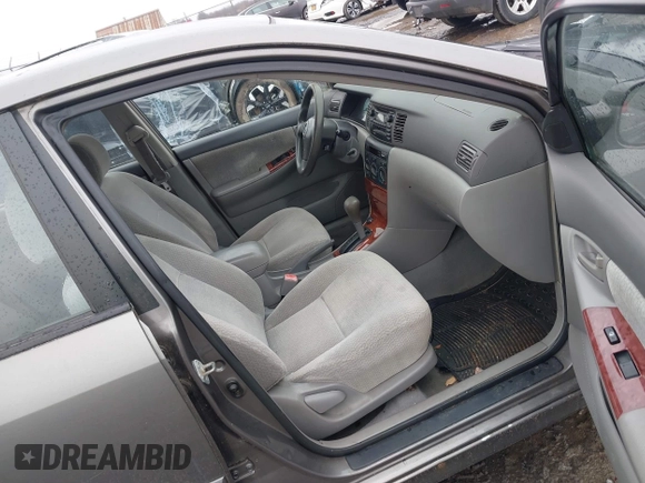 2004 Toyota Corolla CE with VIN 2T1BR32E74C213855, listed as a IAAI auction lot 42005412 with 181,911 mi miles. Bid and sale history available at carsss.com. Image 5.