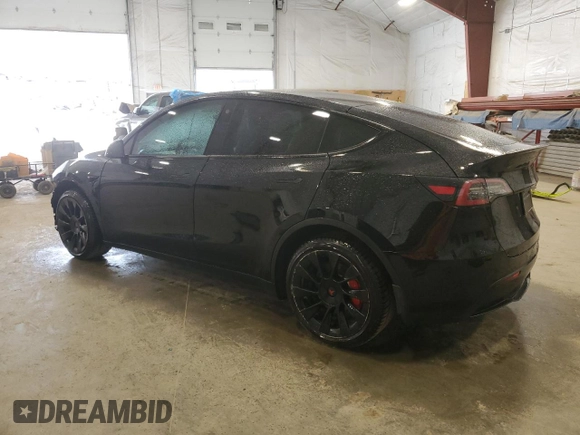 2021 Tesla Model Y Long Range with VIN 5YJYGDEE8MF252824, listed as a Copart auction lot 53801315 with 31,084 mi miles and Salvage Title. Bid and sale history available at DreamBid. Image 2.