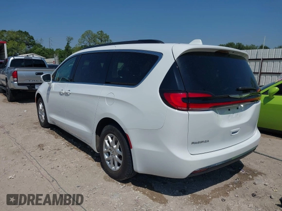 2022 Chrysler Pacifica Touring L with VIN 2C4RC1BG4NR191644, listed as a IAAI auction lot 41979011 with 84,789 mi miles and . Bid and sale history available at DreamBid. Image 3.