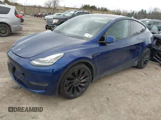 2020 Tesla Model Y Long Range with VIN 5YJYGDEF0LF000380, listed as a IAAI auction lot 41867489 with 66,294 mi miles and . Bid and sale history available at DreamBid. Image 19.