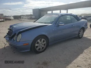 2002 Mercedes-Benz CLK with VIN WDBLK65G82T122427, listed as a Copart auction lot 88716605 with 176,571 mi miles and Salvage Title. Bid and sale history available at carsss.com. Image 1.