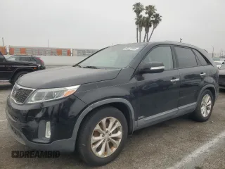 2014 Kia Sorento EX с VIN 5XYKUDA70EG546363, выставлен на аукционе Copart как лот 60172395 с пробегом 122 029 миль миль и Чистый • Clean title. История ставок и продаж доступна на DreamBid. Изображение 1.