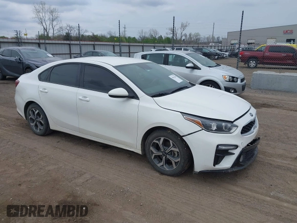 2020 Kia Forte LXS with VIN 3KPF24AD7LE152818, listed as a IAAI auction lot 39011840 with 79,029 mi miles. Bid and sale history available at carsss.com. Image 1.