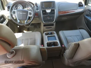 2013 Chrysler Town & Country Touring L with VIN 2C4RC1CG5DR757582, listed as a Copart auction lot 55468895 with 210,855 mi miles and Clean Title. Bid and sale history available at DreamBid. Image 8.