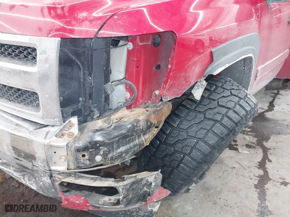2008 Chevrolet Silverado 1500 LTZ with VIN 3GCEK13358G174925, listed as a IAAI auction lot 41551571 with 212,718 mi miles. Bid and sale history available at carsss.com. Image 6.