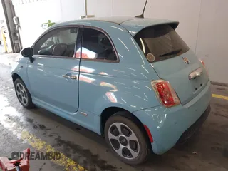 2017 FIAT 500e with VIN 3C3CFFGE7HT546071, listed as a IAAI auction lot 40858363 with 37,454 mi miles. Bid and sale history available at carsss.com. Image 3.
