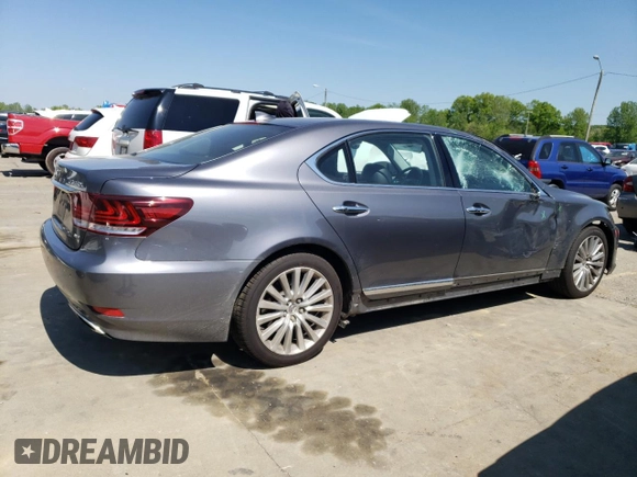 2015 Lexus LS 460 L with VIN JTHDL5EF7F5007136, listed as a Copart auction lot 51334974 with 194,186 mi miles and Salvage title. Bid and sale history available at DreamBid. Image 3.