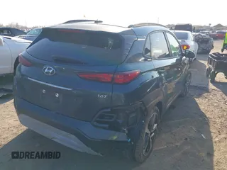 2018 Hyundai Kona Limited with VIN KM8K33A57JU072329, listed as a IAAI auction lot 41694616 with 107,801 mi miles. Bid and sale history available at carsss.com. Image 4.
