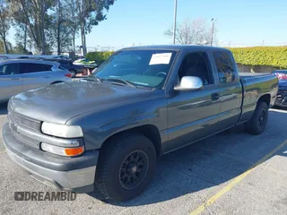 2002 Chevrolet Silverado 1500 LT with VIN 2GCEC19TX21103255, listed as a IAAI auction lot 41827408 with 153,387 mi miles and . Bid and sale history available at DreamBid. Image 17.