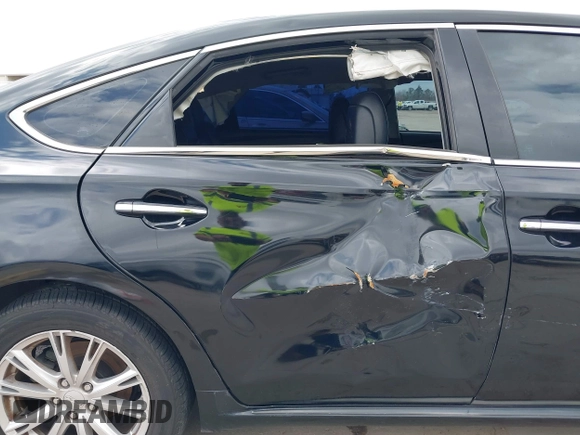 2015 Toyota Avalon Limited with VIN 4T1BK1EB8FU162023, listed as a IAAI auction lot 41706797 with 243,810 mi miles and . Bid and sale history available at DreamBid. Image 18.