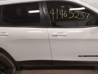 2019 Jeep Cherokee Latitude Plus with VIN 1C4PJMLB5KD453770, listed as a IAAI auction lot 41465257 with 116,037 mi miles and . Bid and sale history available at DreamBid. Image 13.