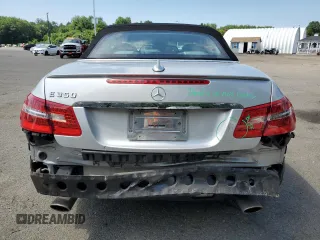 2011 Mercedes-Benz E 350 с VIN WDDKK5GF0BF081579, выставлен на аукционе Copart как лот 57484114 с пробегом 134 303 миль миль и Списание • Salvage title. История ставок и продаж доступна на DreamBid. Изображение 6.