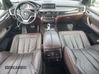 2017 BMW X5 sDrive35i z VIN 5UXKR2C50H0U21454, wystawiony jako Copart lot #51664605 z przebiegiem 118 532 mil mil oraz Szkoda całkowita • Salvage title. Historia ofert i sprzedaży dostępna na DreamBid. Obrazek 8.