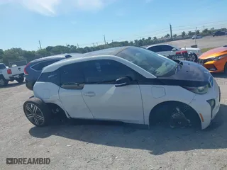 2017 BMW i3 with VIN WBY1Z8C32HV891355, listed as a IAAI auction lot 41723555 with 77,773 mi miles. Bid and sale history available at carsss.com. Image 13.