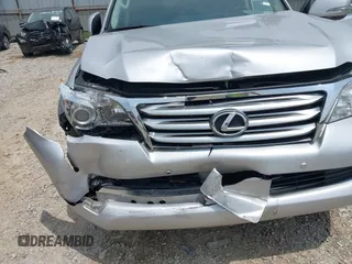 2012 Lexus GX 460 с VIN JTJBM7FX2C5038778, выставлен на аукционе IAAI как лот 42746203 с пробегом 212 412 миль миль и . История ставок и продаж доступна на DreamBid. Изображение 21.