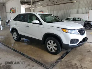 2011 Kia Sorento LX with VIN 5XYKTCA19BG012685, listed as a Copart auction lot 61372885 with 148,857 mi miles and Salvage title. Bid and sale history available at DreamBid. Image 4.