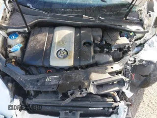 2008 Volkswagen Jetta Sedan S with VIN 3VWJM71K58M152539, listed as a IAAI auction lot 41727237 with 222,800 mi miles. Bid and sale history available at carsss.com. Image 10.