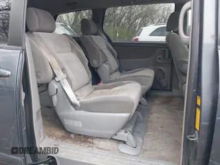 2008 Toyota Sienna CE with VIN 5TDZK23C68S162937, listed as a IAAI auction lot 41928150 with 148,469 mi miles. Bid and sale history available at carsss.com. Image 8.